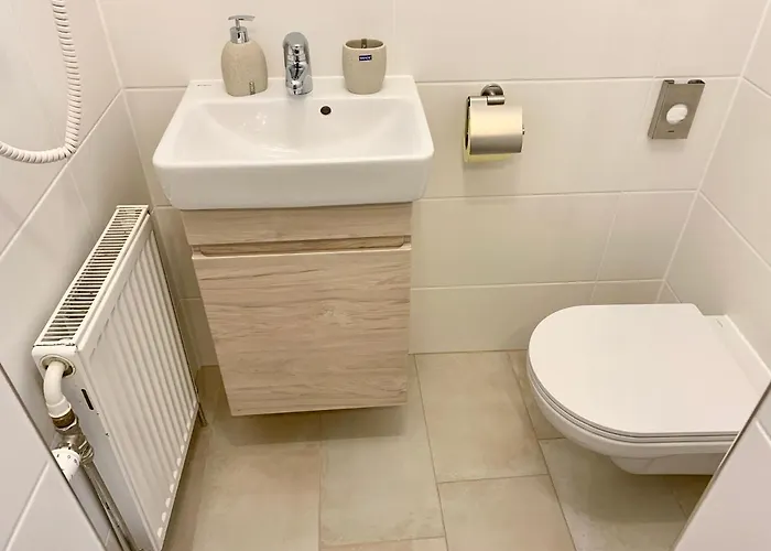 Air-conditioned, Quiet With A Terrace In Center Of St Poelten - Smart Tv アパート