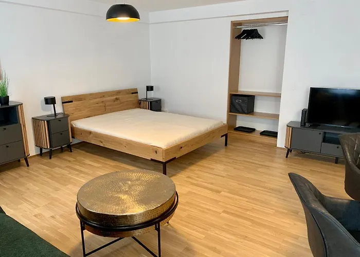 アパート Air-conditioned, Quiet With A Terrace In Center Of St Poelten - Smart Tv ザンクト・ペルテン